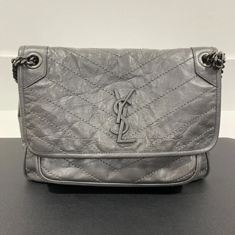 Saint Laurent Leather Niki Medium (JB1066)